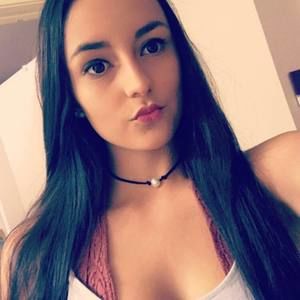 Meet your Posher, Lea